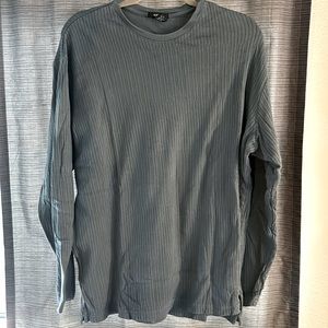 Long sleeve gray blue shirt